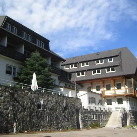 Gastehaus Altglashutten *